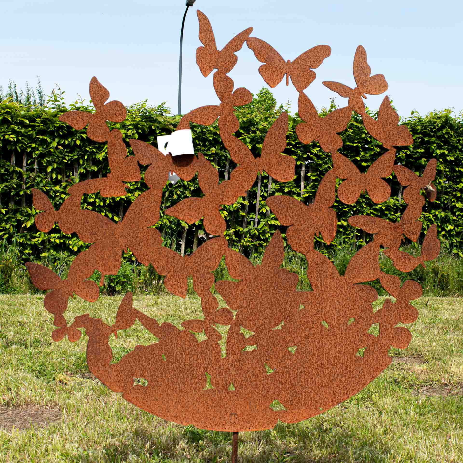Rundes Ornament " Schmetterlinge", groß, auf Stab, D 87cm