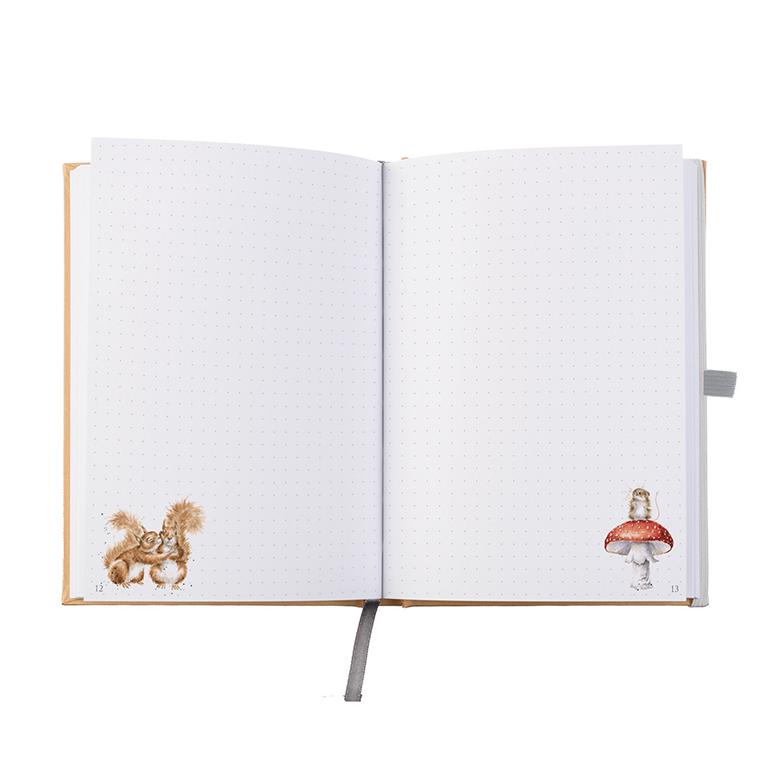 Wrendale Notizbuch, mit festem Einband, Motiv Maus auf Fliegenpilz, gelb/natur, 17x12cm, Din A 5